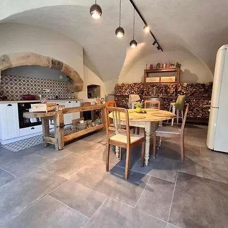 Côté Tour Alojamento de Acomodação e Pequeno-almoço Orcet