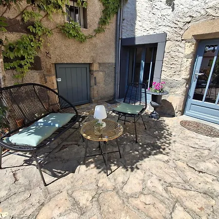 Côté Tour Alojamento de Acomodação e Pequeno-almoço Orcet